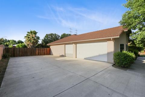 4426 E Race Ave, Visalia, CA 93292 photo 5