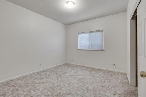 4426 E Race Ave, Visalia, CA 93292 photo 24