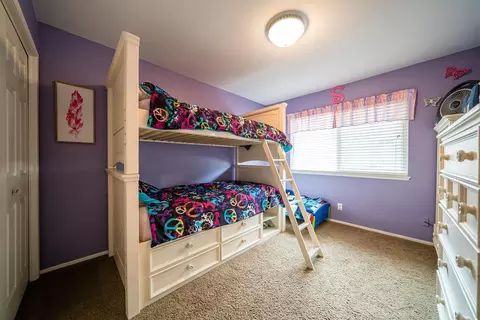 1101 E Howard Ct, Visalia, CA 93292 photo 18