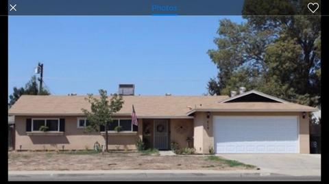 418 W Deodar Ln, Lemoore, CA 93245 photo 1