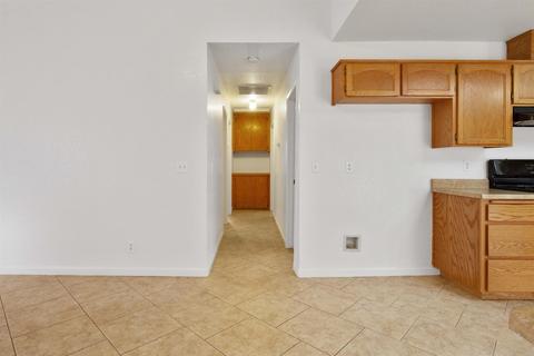 631 Birdsong Ct, Exeter, CA 93221 photo 13
