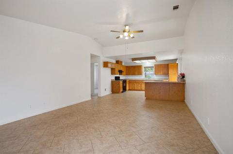631 Birdsong Ct, Exeter, CA 93221 photo 7