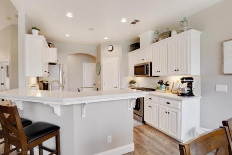 3536 E Feemster Ave, Visalia, CA 93292 photo 10