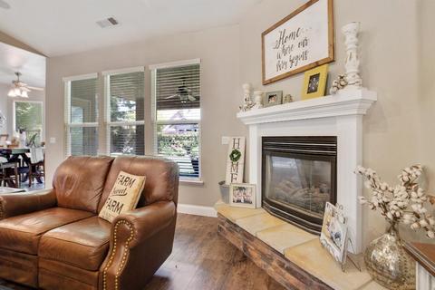 3536 E Feemster Ave, Visalia, CA 93292 photo 7