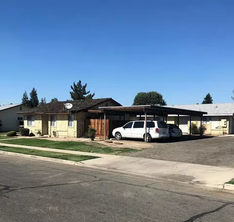 436 E Roosevelt Ave, Tulare, CA 93274 photo 9