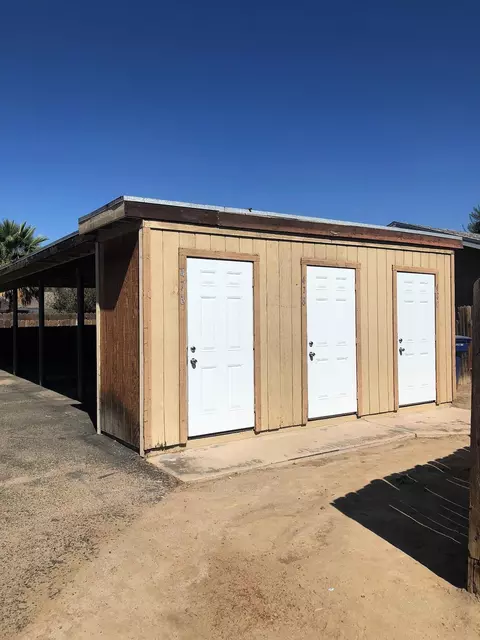 436 E Roosevelt Ave, Tulare, CA 93274 photo 4