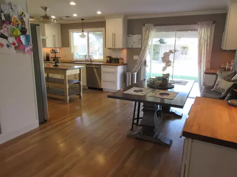 1348 E Chapman Ave, Tulare, CA 93274 photo 9