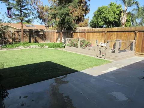 1348 E Chapman Ave, Tulare, CA 93274 photo 28