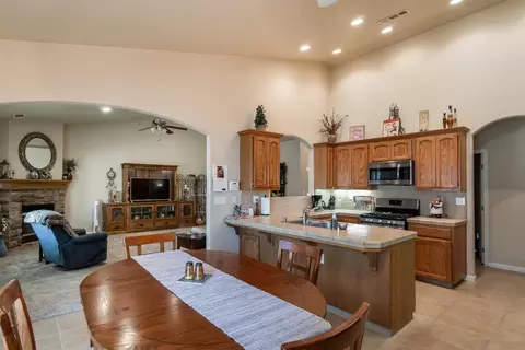 683 Danae Ct, Exeter, CA 93221 photo 12