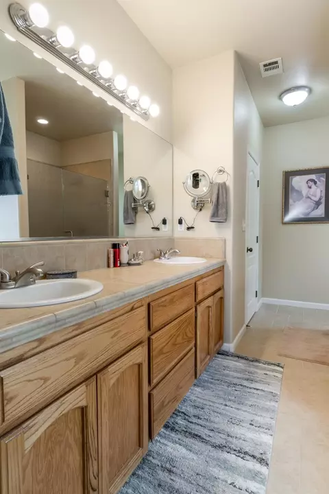 683 Danae Ct, Exeter, CA 93221 photo 19
