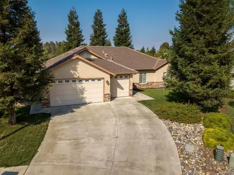 683 Danae Ct, Exeter, CA 93221 photo 2