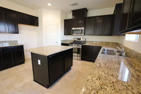 3728 E Cypress, Visalia, CA 93292 photo 10
