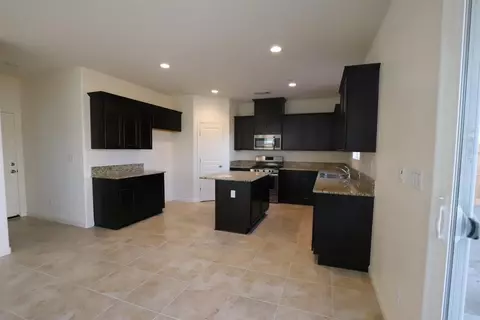 3728 E Cypress, Visalia, CA 93292 photo 9
