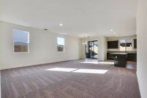 3052 Parks Ave, Tulare, CA 93274 photo 13