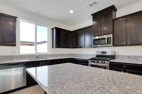 3052 Parks Ave, Tulare, CA 93274 photo 20