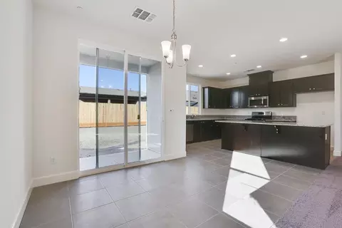 3052 Parks Ave, Tulare, CA 93274 photo 17