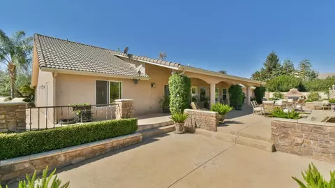 31096 Angus Loop Dr, Springville, CA 93265 photo 17