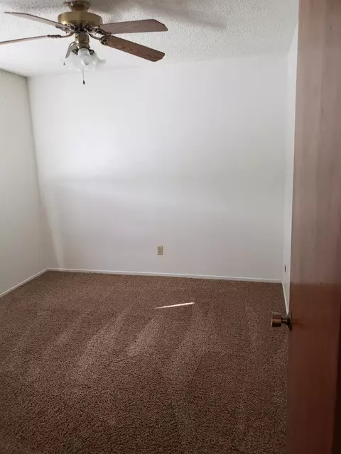 3105 W Beech, Visalia, CA 93277 photo 6