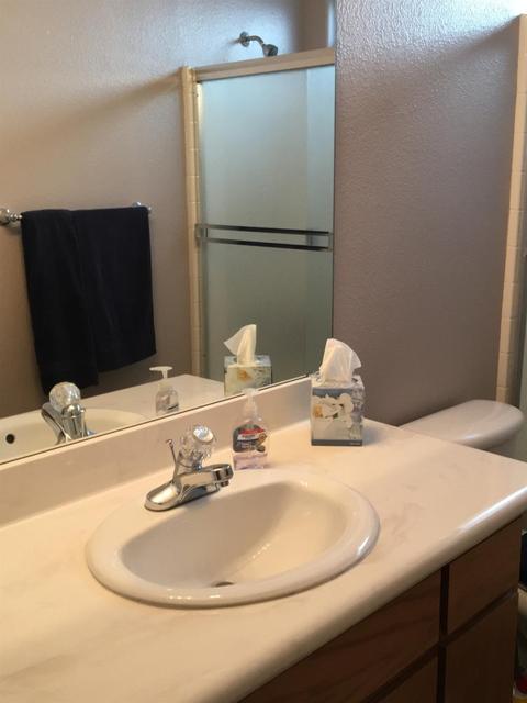 833 S Elverta St, Visalia, CA 93291 photo 14