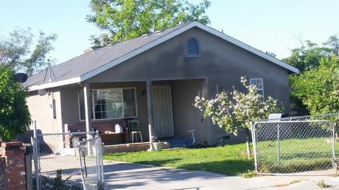 809 E Roosevelt Ave, Visalia, CA 93292 photo 1
