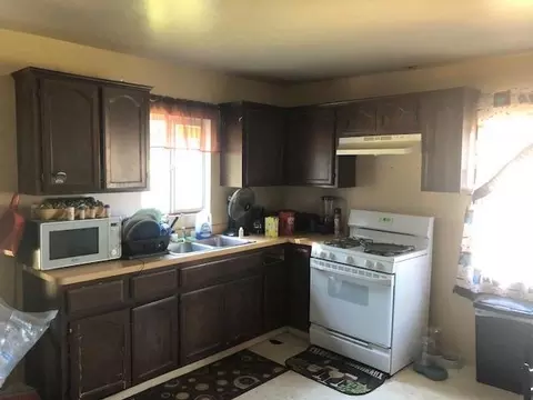 995 Ellsworth St, Pixley, CA 93256 photo 3