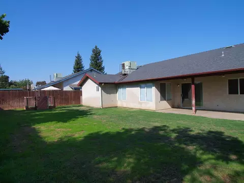 1464 Betty St, Exeter, CA 93221 photo 5
