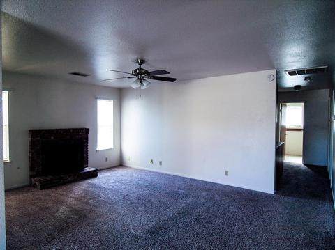 421 Beverly Pl, Exeter, CA 93221 photo 5