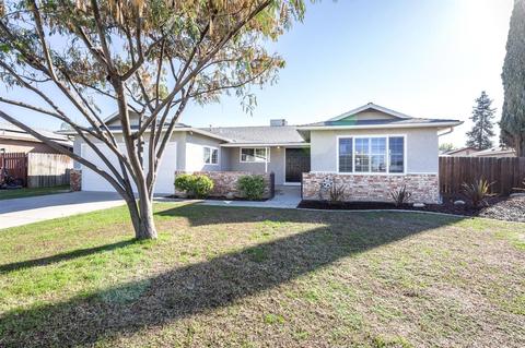1338 Ashland Dr, Lemoore, CA 93245 photo 1