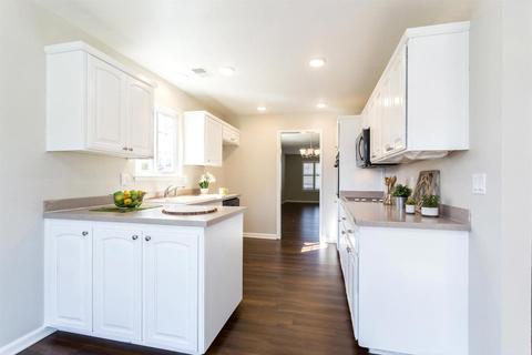 1338 Ashland Dr, Lemoore, CA 93245 photo 8