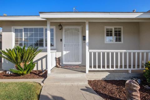 148 Faun Pl, Lemoore, CA 93245 photo 6