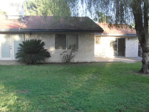 1379 E Boyer Dr, Tulare, CA 93274 photo 11