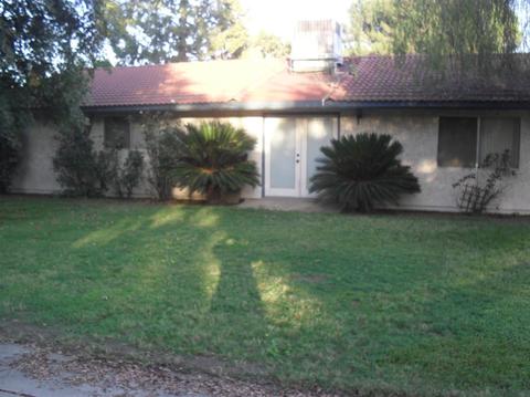1379 E Boyer Dr, Tulare, CA 93274 photo 12
