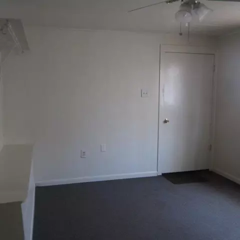 1132 E Springfield Ave, Reedley, CA 93654 photo 7
