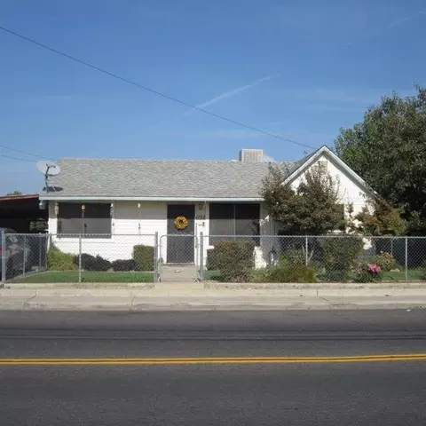 1132 E Springfield Ave, Reedley, CA 93654 photo 14