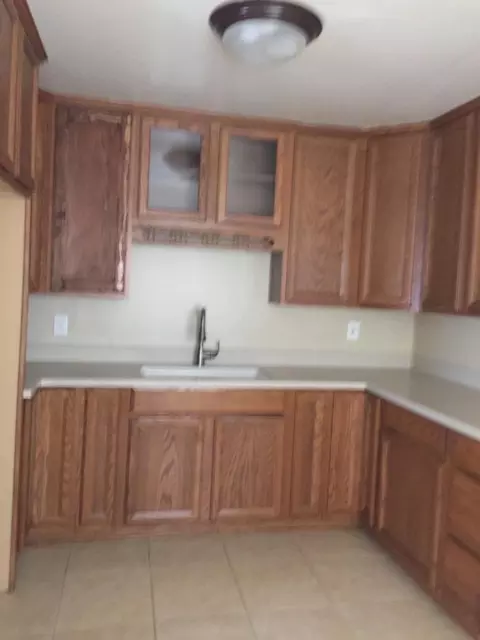 675 E Washington Ave, Earlimart, CA 93219 photo 5