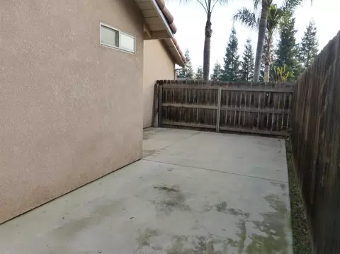 1806 Evergreen Ct, Visalia, CA 93292 photo 26