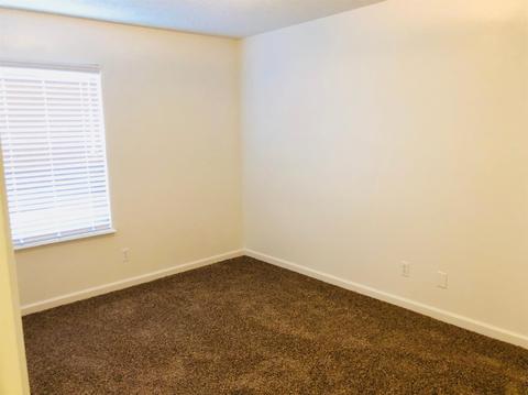 3229 E Laurel Ave, Visalia, CA 93292 photo 16
