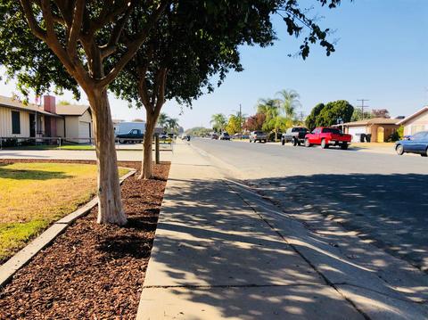 3229 E Laurel Ave, Visalia, CA 93292 photo 3