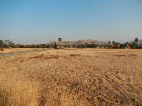 30216 Sierra Sunrise Dr, Exeter, CA 93221 photo 5