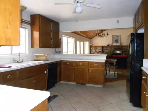 44128 Dinely Dr, Three Rivers, CA 93271 photo 21