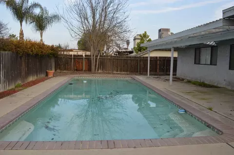 2825 Pinewood Dr, Madera, CA 93637 photo 16