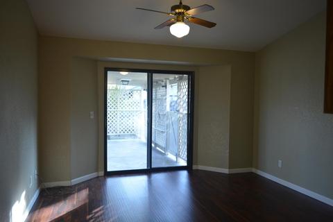 4941 W Chestnut Ave, Visalia, CA 93277 photo 12