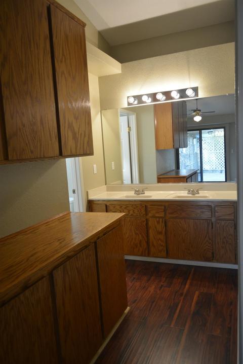 4941 W Chestnut Ave, Visalia, CA 93277 photo 13