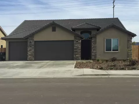 1186 Laredo, Tulare, CA 93274 photo 1
