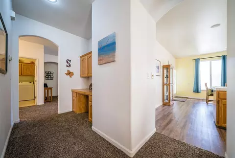 542 Puffin Ln, Lemoore, CA 93245 photo 6
