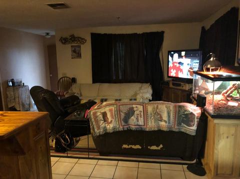 1340 E Laurel, Tulare, CA 93274 photo 2
