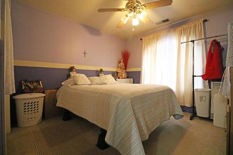 1171 E Davis Dr, Dinuba, CA 93618 photo 7