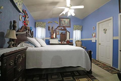 1171 E Davis Dr, Dinuba, CA 93618 photo 10