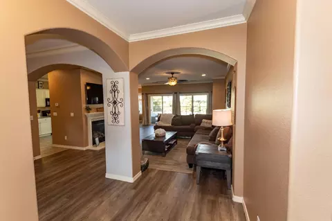 1318 National Dr, Lemoore, CA 93245 photo 9