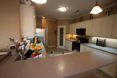 1318 National Dr, Lemoore, CA 93245 photo 19